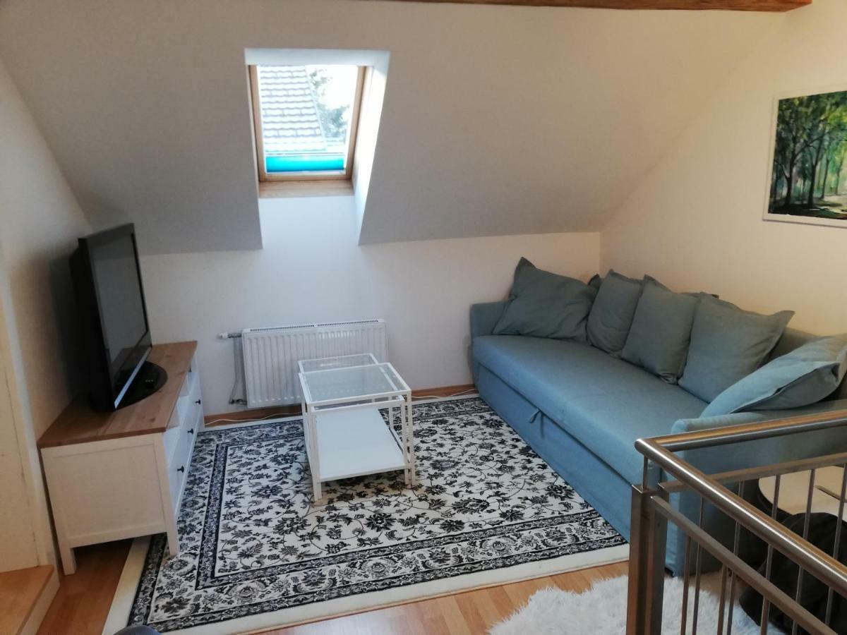 Apartment Zur Schmiede - By Mynests Grobming Exteriér fotografie